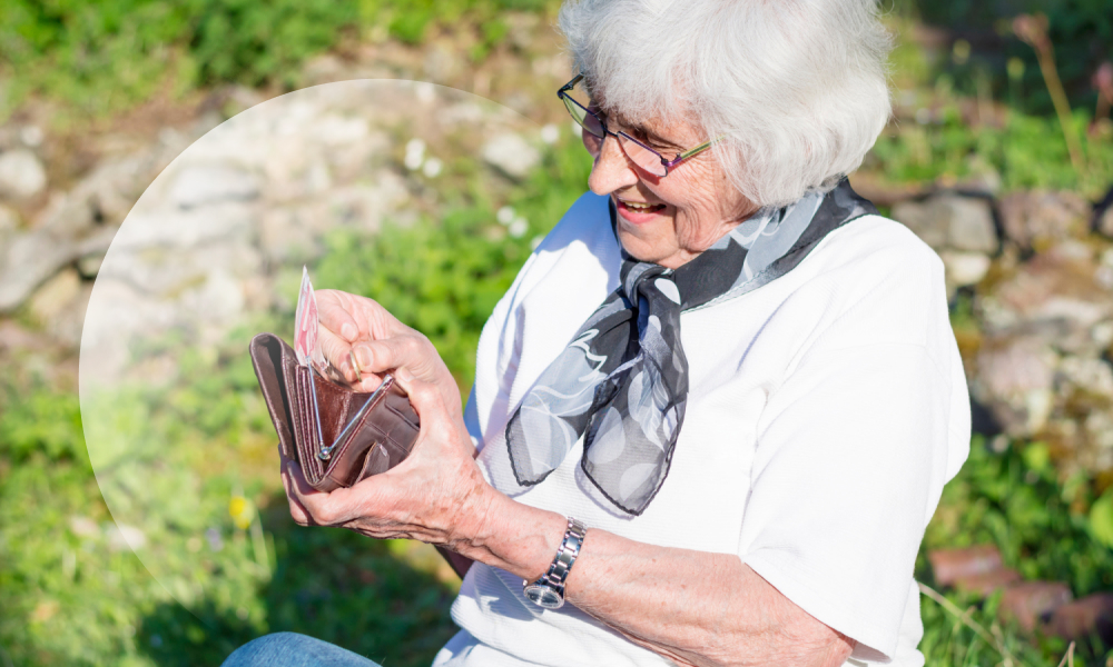 В Социальном фонде рассказали о повышенных выплатах для пенсионеров