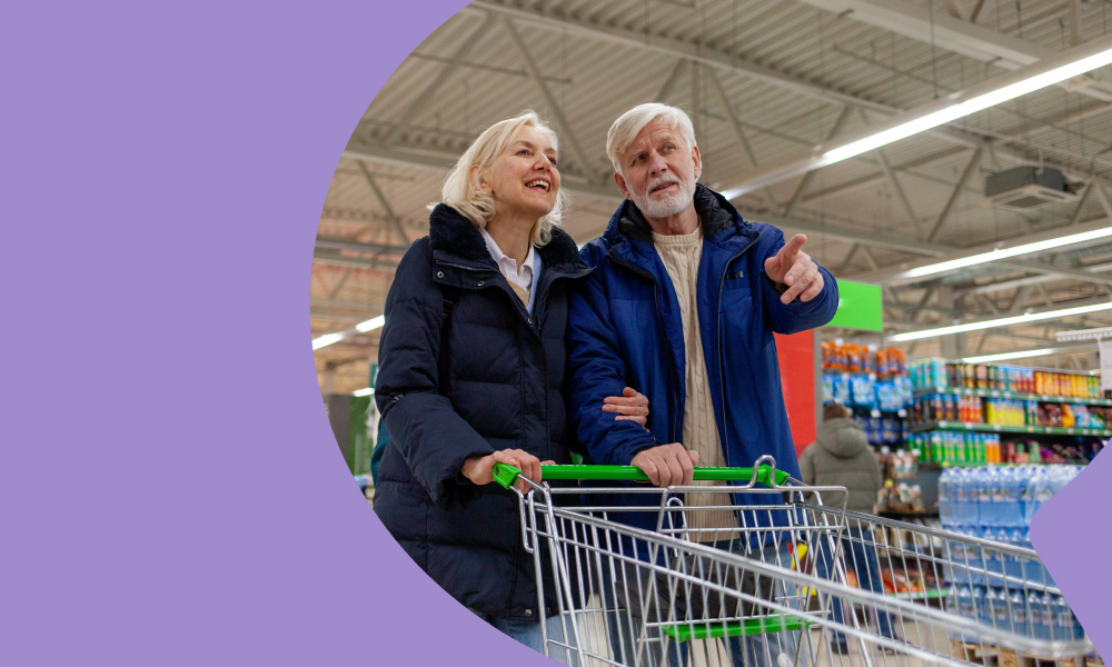 Получать пенсию наличными или на карту: что выгоднее