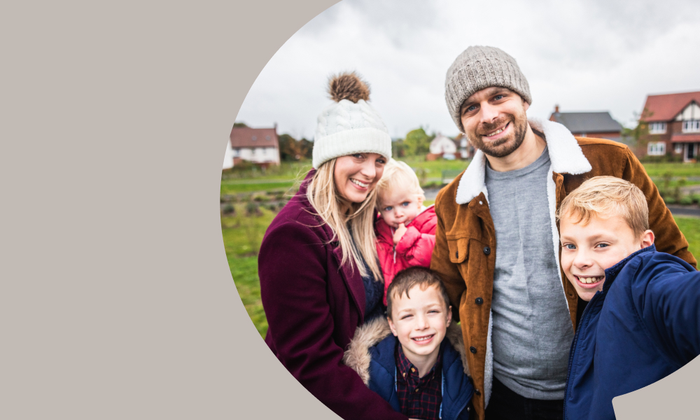 Нормы о сохранении единого пособия при превышении дохода будут действовать с 1 января 2026 года